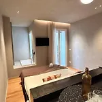 Berht - Al Centro Di Gæstehus 4*