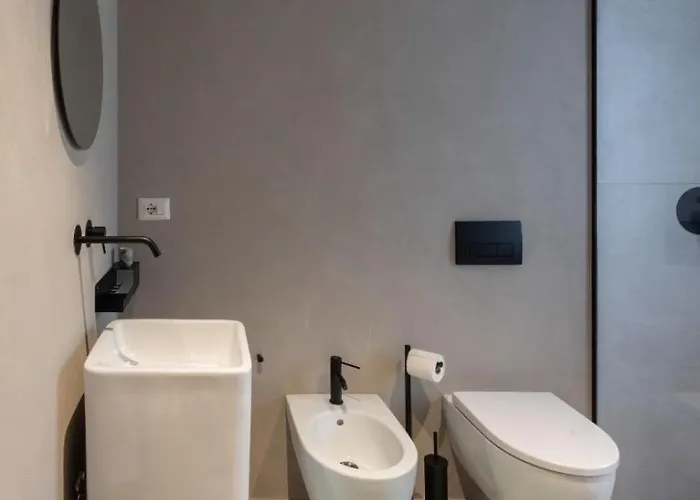 Konukevi Berht - Al Centro Di Katanya